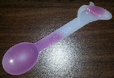 Color changing spoon promotion by Menchies